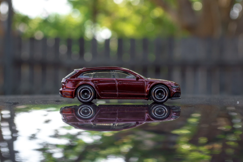 Illustration for article titled $TH RS6 vs. Matchbox RS6